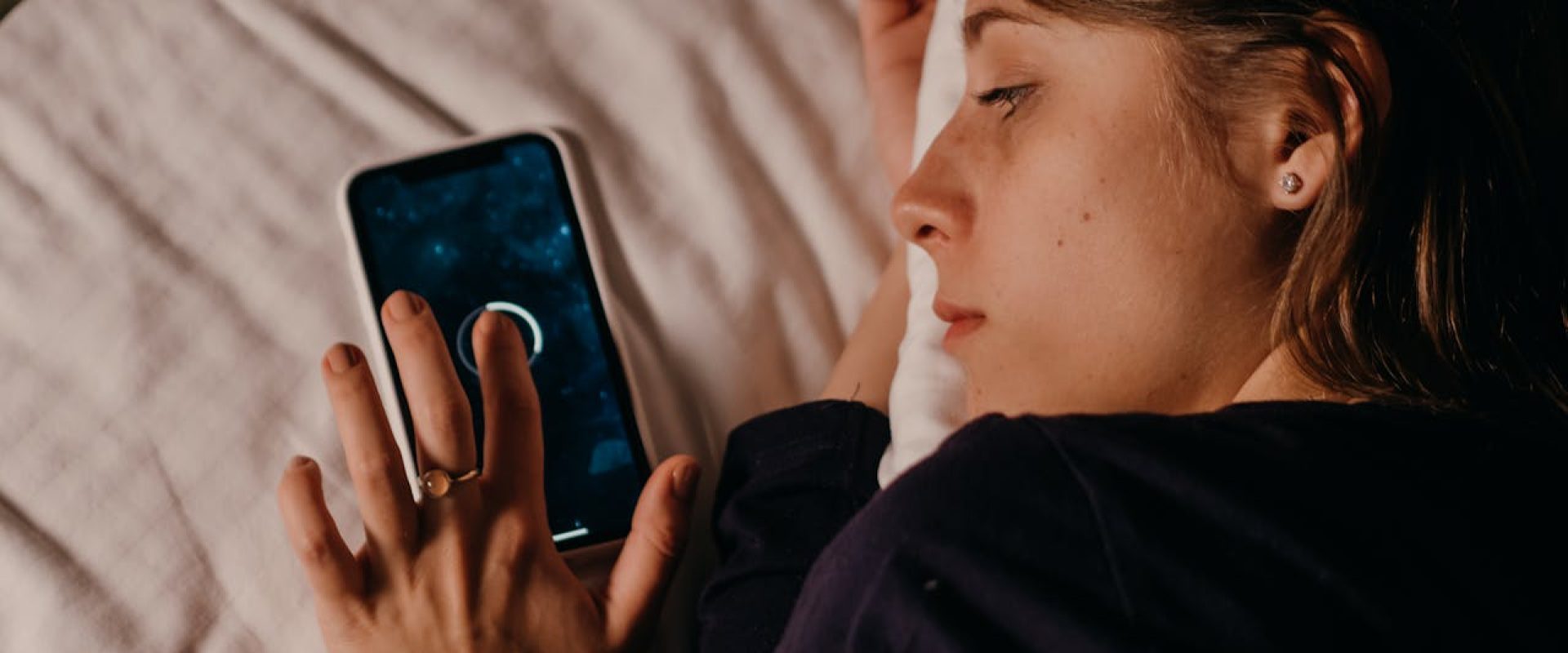 Alvás és okos eszközök